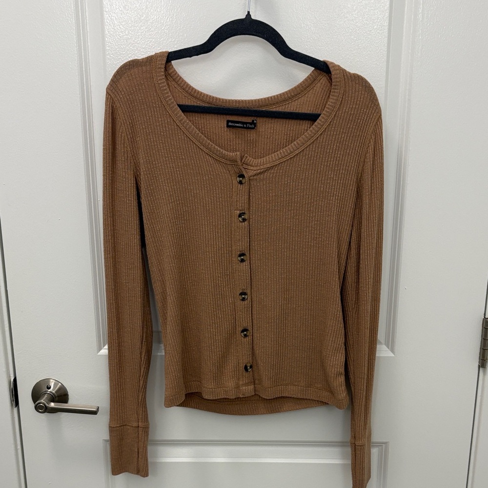 Abercrombie & Fitch Tan Button-Down Ribbed Top